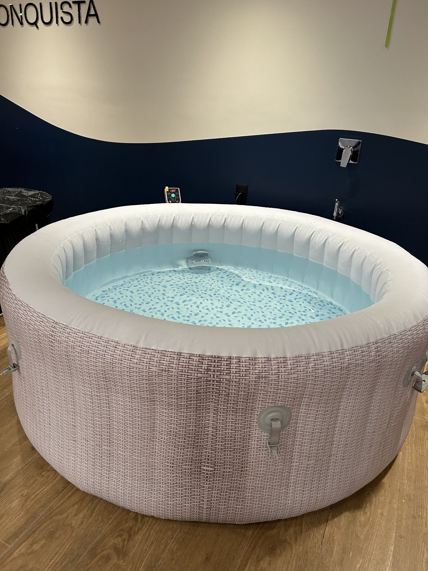 Banheira de Imersão Quente na clínica Labs For Fit