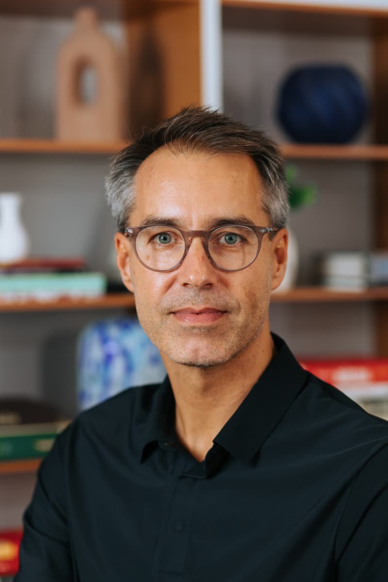 Dr. Fabricio Franco Naves